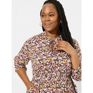 Torrid Women's Multicolor Floral Stretch Challis Front Keyhole Mini Dress size 3